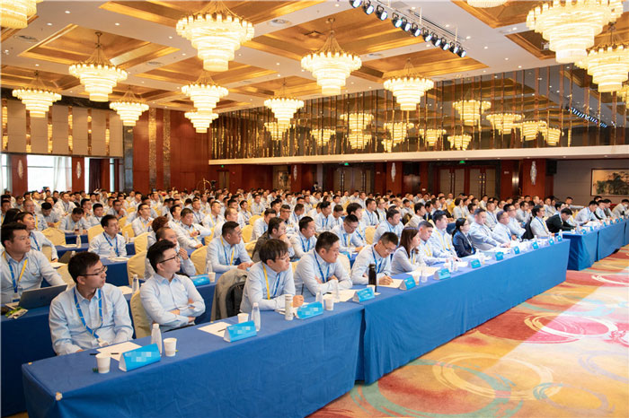 新起点、新征程、乘风破浪、砥砺前行——华体在线登录入口-华体（中国）
管理层大会在南京隆重召开-1.jpg